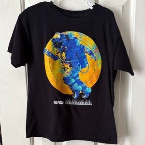 NASA Kids' Black Astronaut Graphic Tee - Black